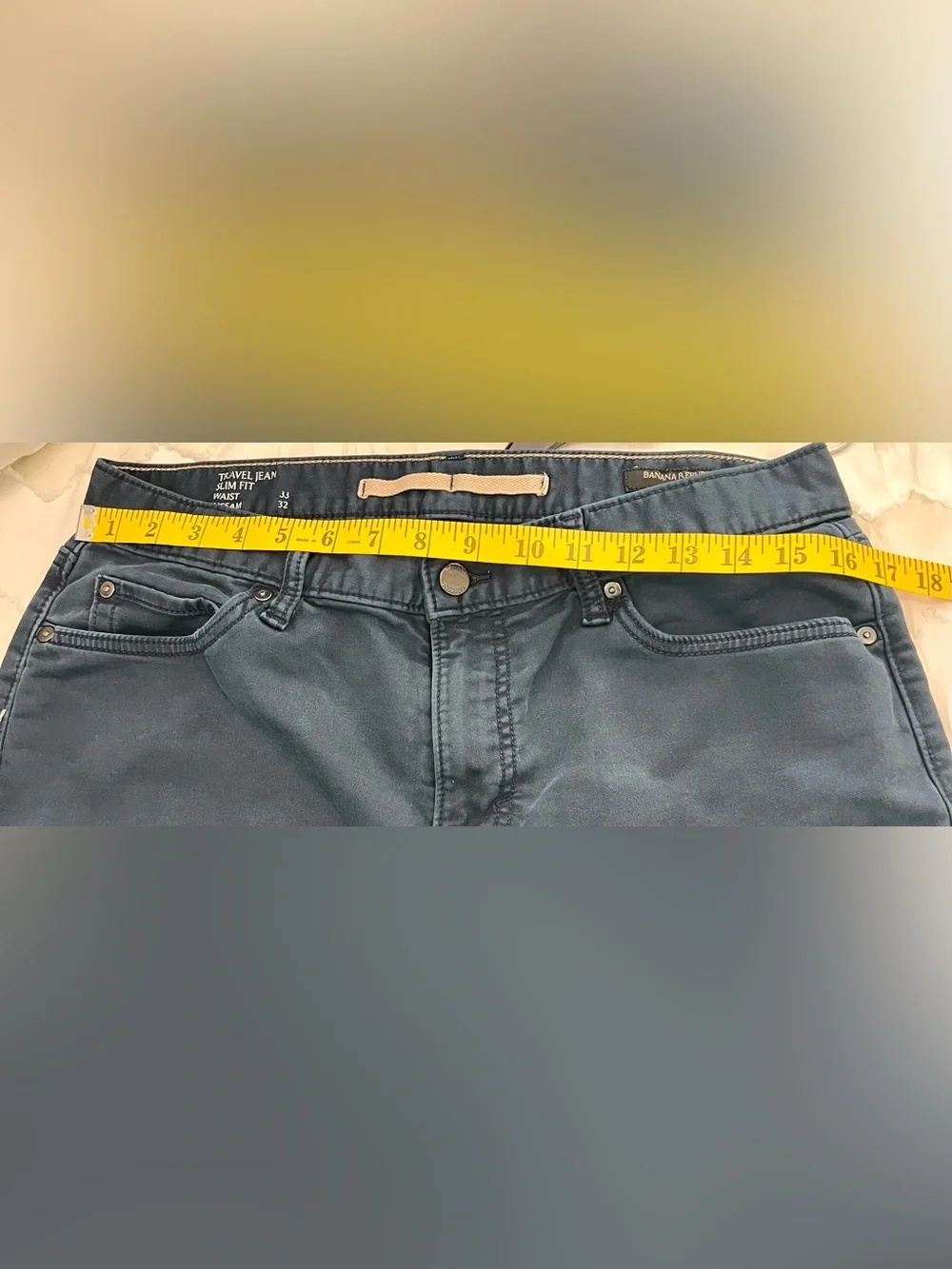 Banana Republic modern banana